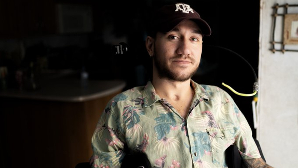 How is Noland Arbaugh Utilizing the Neuralink?