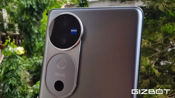 Vivo V40 Review in Five Minutes Vivo V40 Review in Five Minutes