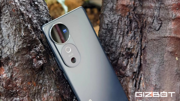 Vivo V40 Review in Five Minutes Vivo V40 Review in Five Minutes