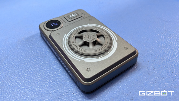 Nu Republic Cybotron SPIN Power Bank Review