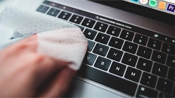  How to Keep Your Laptop Keyboard Clean and Functional