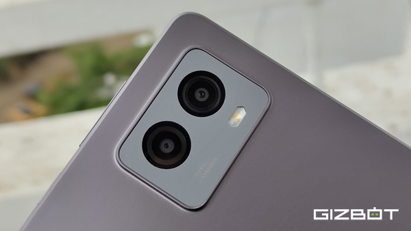 Lenovo Legion Tab (Gen 2) Review: The Gaming Tablet That Packs a Punch Lenovo Legion Tab (Gen 2) Review: The Gaming Tablet That Packs a Punch