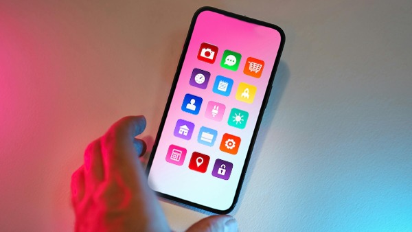 How to Enhance Productivity by Organising Your Smartphone Home Screen