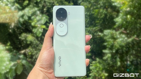 Vivo V40e Launching Today in India: Check Price, Specs