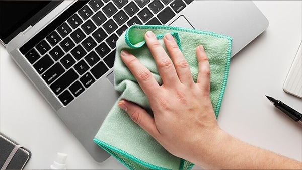 Cleaning Tips for Your Tech Gadgets Cleaning Tips for Your Tech Gadgets