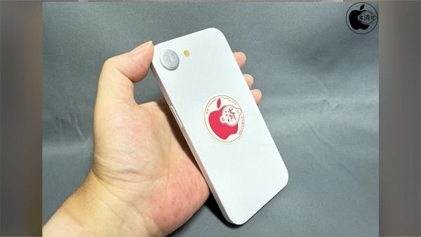 iPhone SE 4 Dummies Reveal iPhone 14 Design, ‘Plus’ Size Also Rumored