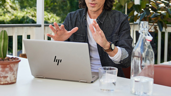 HP Black Friday Sale: Get Up to Rs 8,000 Off on New AI Laptops and Des