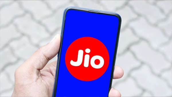 Jio’s New Top Up Offers 10GB of Data At Just Rs 11