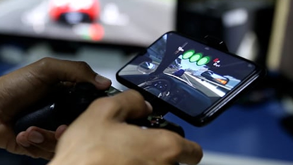 Essential Battery-Saving Tips for Gamers