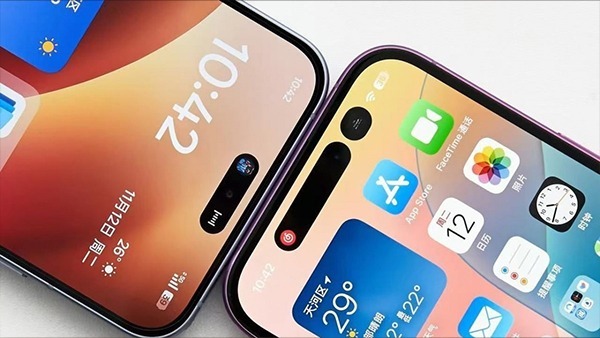 Oppo Reno13 Leaks Reveal a Bold, iPhone-Inspired Design Oppo Reno13 Leaks Reveal a Bold, iPhone-Inspired Design