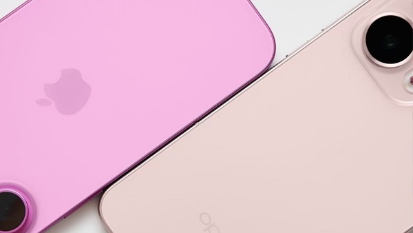 Oppo Reno13 Leaks Reveal a Bold, iPhone-Inspired Design Oppo Reno13 Leaks Reveal a Bold, iPhone-Inspired Design