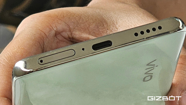 Vivo V40e Review: Stylish Phone with Uncompromised Battery Life