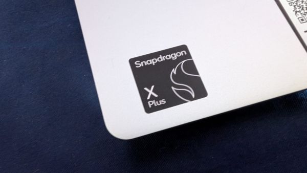 Lenovo Ideapad Slim 5x Review: A Battery Champ with AI Perks