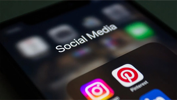 Level Up Your Social Media Game with These Photo Management Tips