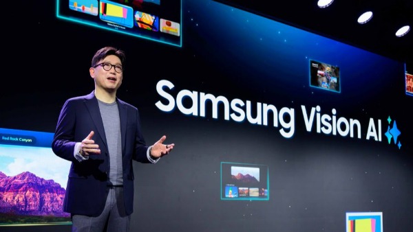 CES 2025 | Samsung Brings Anti-glare Display Technology to Mini LED TV