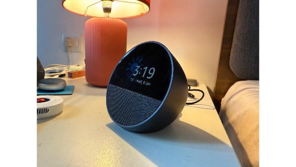 Echo Spot Review: Small, Smart, and Surprisingly Capable