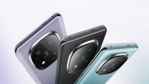 The Best Tech Gifts to Surprise Your Partner This Valentine's Day