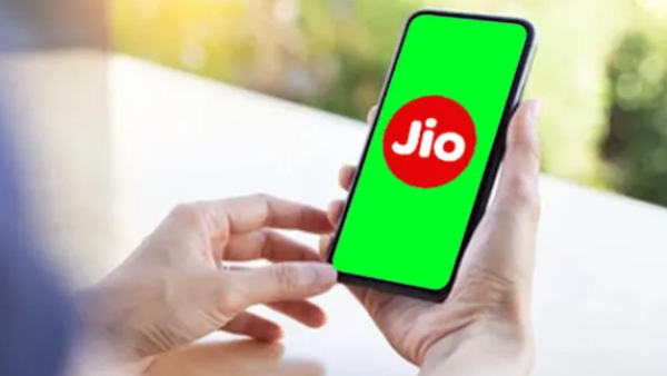 Best Reliance Jio Recharge Plans Under Rs 300