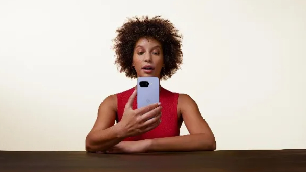 Top 5 Compact Phones You Can Buy in India Right Now