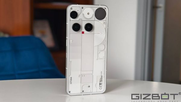 The World Isn’t Sold on the Nothing Phone (3)