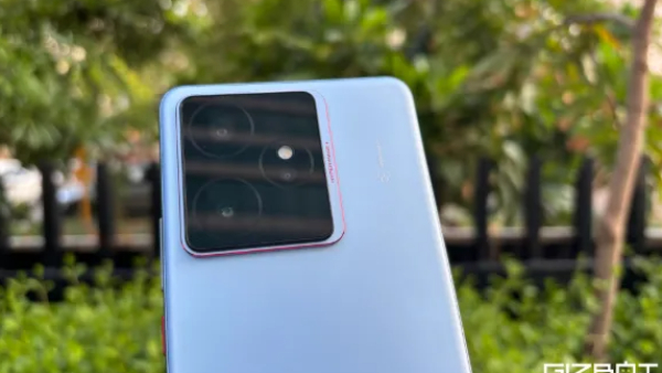 Top 5 Camera Smartphones Under ₹40,000 You Can Buy Right Now Top 5 Camera Smartphones Under ₹40,000 You Can Buy Right Now