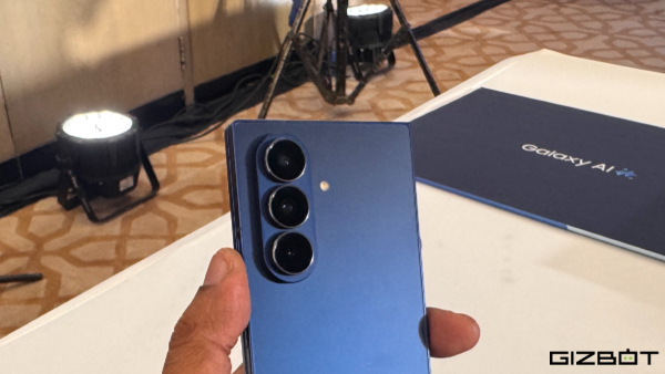 Samsung Galaxy Z Fold 7 vs Galaxy Z Fold 6: Which One Should You Buy? Samsung Galaxy Z Fold 7 vs Galaxy Z Fold 6: Which One Should You Buy?