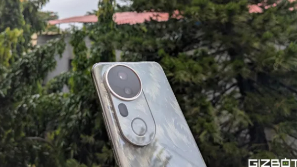 Top 5 Camera Smartphones Under ₹40,000 You Can Buy Right Now Top 5 Camera Smartphones Under ₹40,000 You Can Buy Right Now