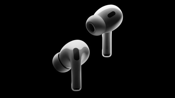 Apple Might Turn AirPods Into Real-Time Translators Apple Might Turn AirPods Into Real-Time Translators