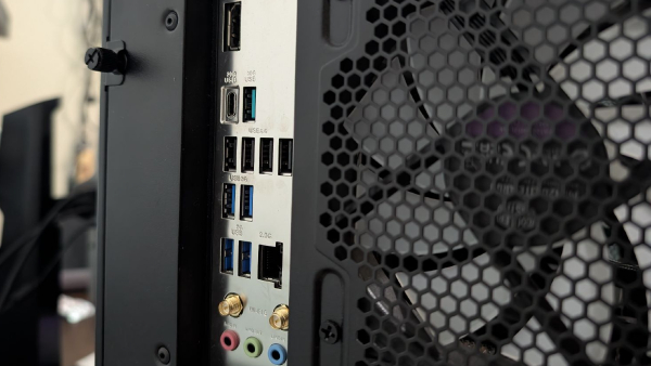 ASUS ROG G700 (2025) Review: A Future-Proof Gaming Powerhouse