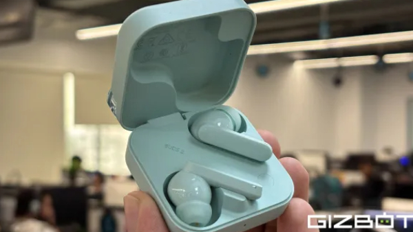 Trendy and Affordable Tech Under ₹3,000 Your Sister Will Love Trendy and Affordable Tech Under ₹3,000 Your Sister Will Love