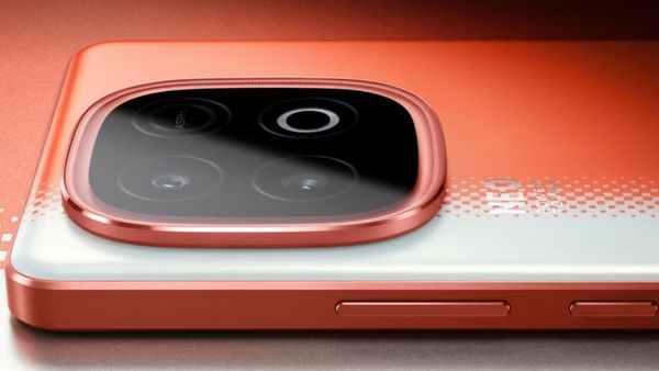 New Leak Tips iQOO Neo 11 With SD 8 Elite, 11 Pro With Dimensity 9500