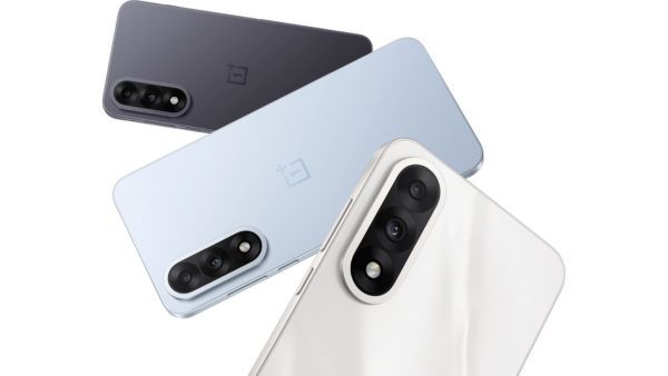 Gifting a Phone This Rakhi? Here Are the Best Picks for Your Sister Gifting a Phone This Rakhi? Here Are the Best Picks for Your Sister