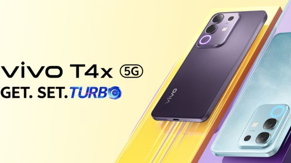 Top 5 Phones Under ₹15,000 to Buy This Independence Day Sale Top 5 Phones Under ₹15,000 to Buy This Independence Day Sale