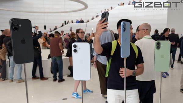 From iPhone 16 to Galaxy S25: Top Phone Deals in Instamart’s Sale