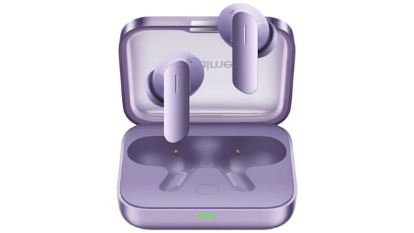 From Slim Smartphones to Noise-Cancelling Earbuds: 5 Gadget Deals