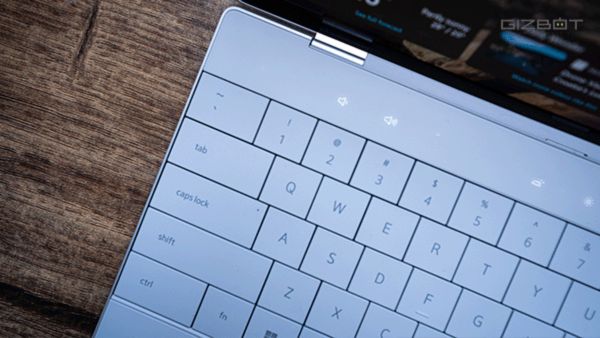 Dell XPS 13 (9350) Review: A Great Productivity Laptop Dell XPS 13 (9350) Review: A Great Productivity Laptop