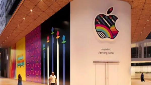 Apple Reportedly Planning Overnight Event on November 12