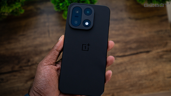 OnePlus 15's First Update Just After Launch Day