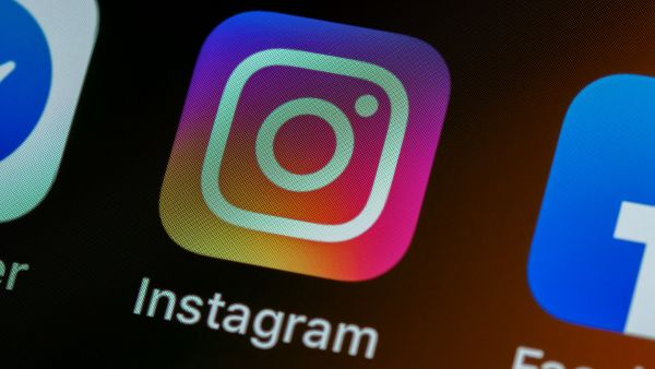 Instagram Adds A Simple Way To Fix & Reset Your Reels Recommendations Instagram Adds A Simple Way To Fix & Reset Your Reels Recommendations