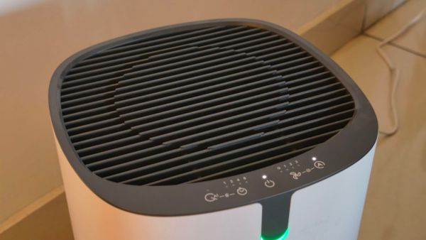 Qubo Q400 Review: A Quiet, Effective Air Purifier Qubo Q400 Review: A Quiet, Effective Air Purifier