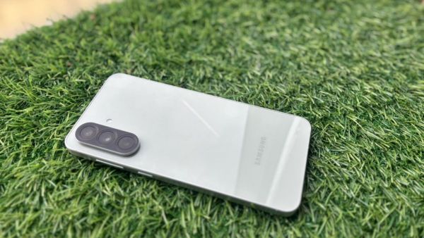 These Samsung Galaxy Phones Now Cost Up to ₹2,000 More These Samsung Galaxy Phones Now Cost Up to ₹2,000 More