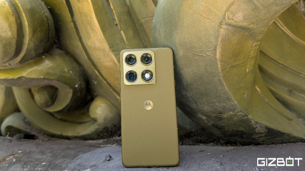 Moto X70 Air Pro with Snapdragon 8 Gen 5 SoC Launched