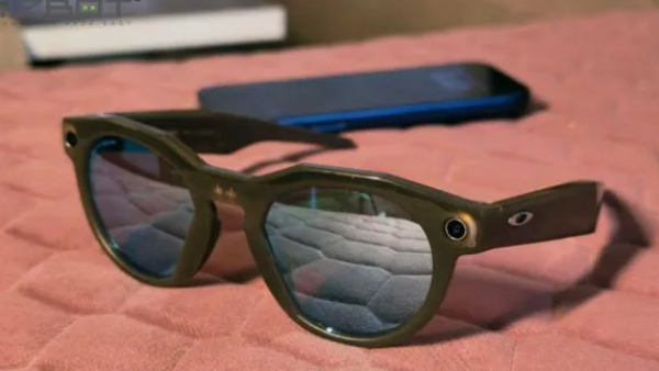 Is It Legal to Record Strangers in Public Using Smart Glasses in India