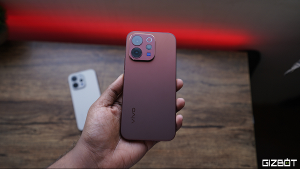 Vivo V70, Vivo V70 Elite Now Available for Purchase in India Vivo V70, Vivo V70 Elite Now Available for Purchase in India