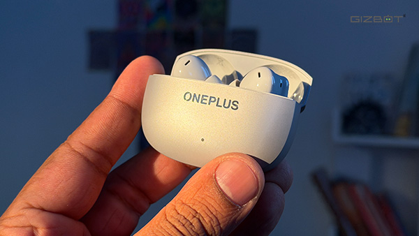 OnePlus Nord Buds 4 Pro: Design and Build