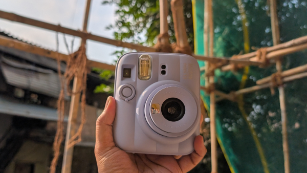Fujifilm Instax Mini 13 Review: Design and Portability