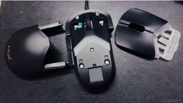 HyperX Pulsefire Saga Review: Design and Build