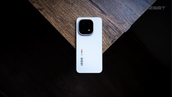 iQOO 15 Now Available with ₹6,000 Discount in India — Here's the Deal