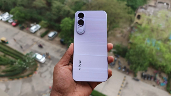How the vivo V70 FE Reinvents the Modern Smartphone