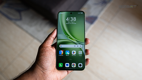 vivo X300 FE: Display